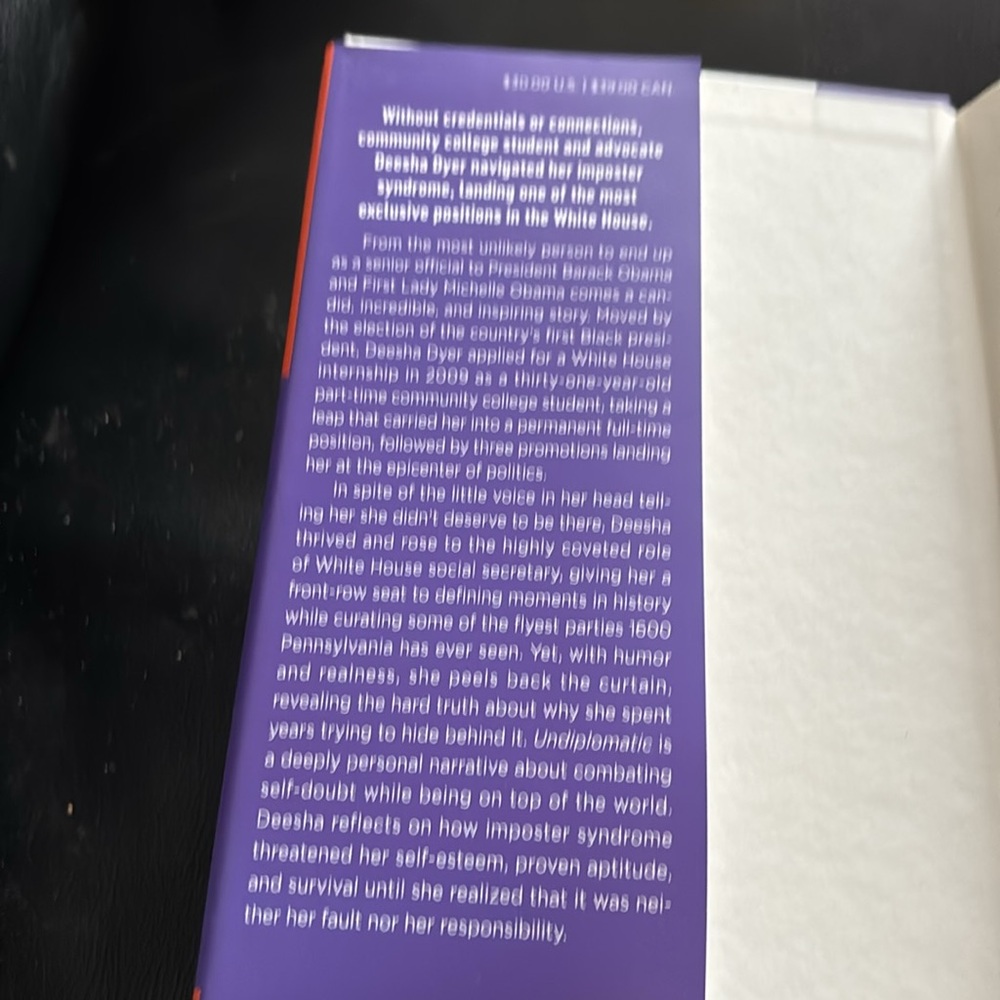 U.S.POLITICS BOOK - Picture 3 of 4